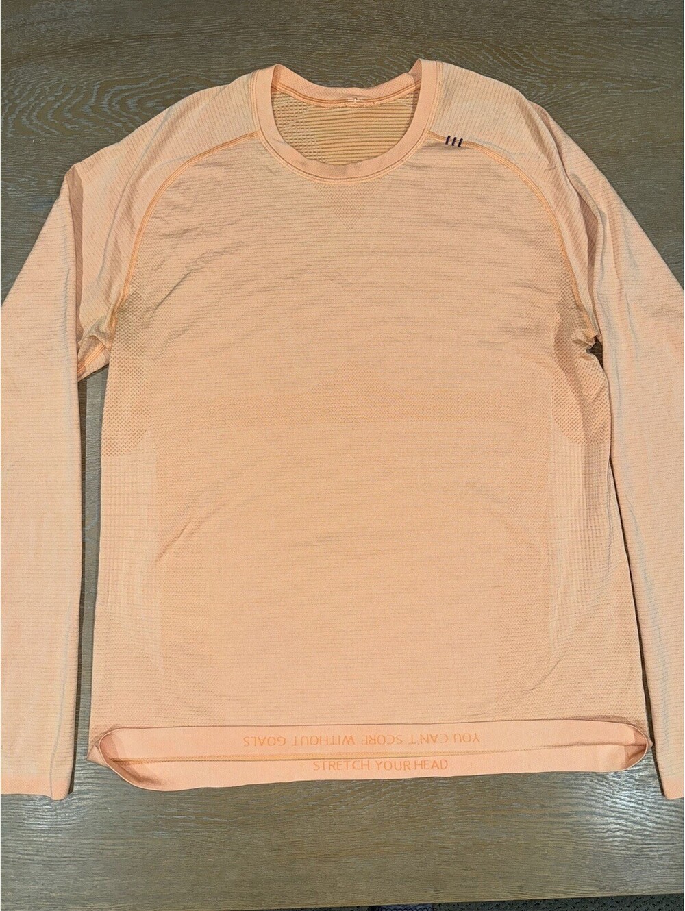Lululemon Men’s Long Sleeve Metal Vent Henley Tee SIZE LARGE Peach Orange